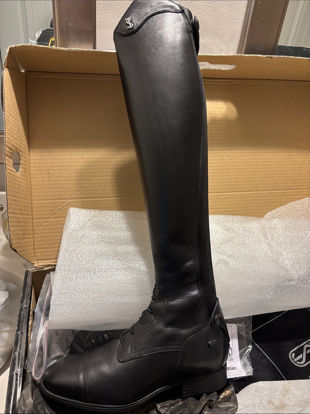 Tredstep Medici II Field Boot, New in Box, Size 39.5, Regular Tall. US 8.5 R-T.